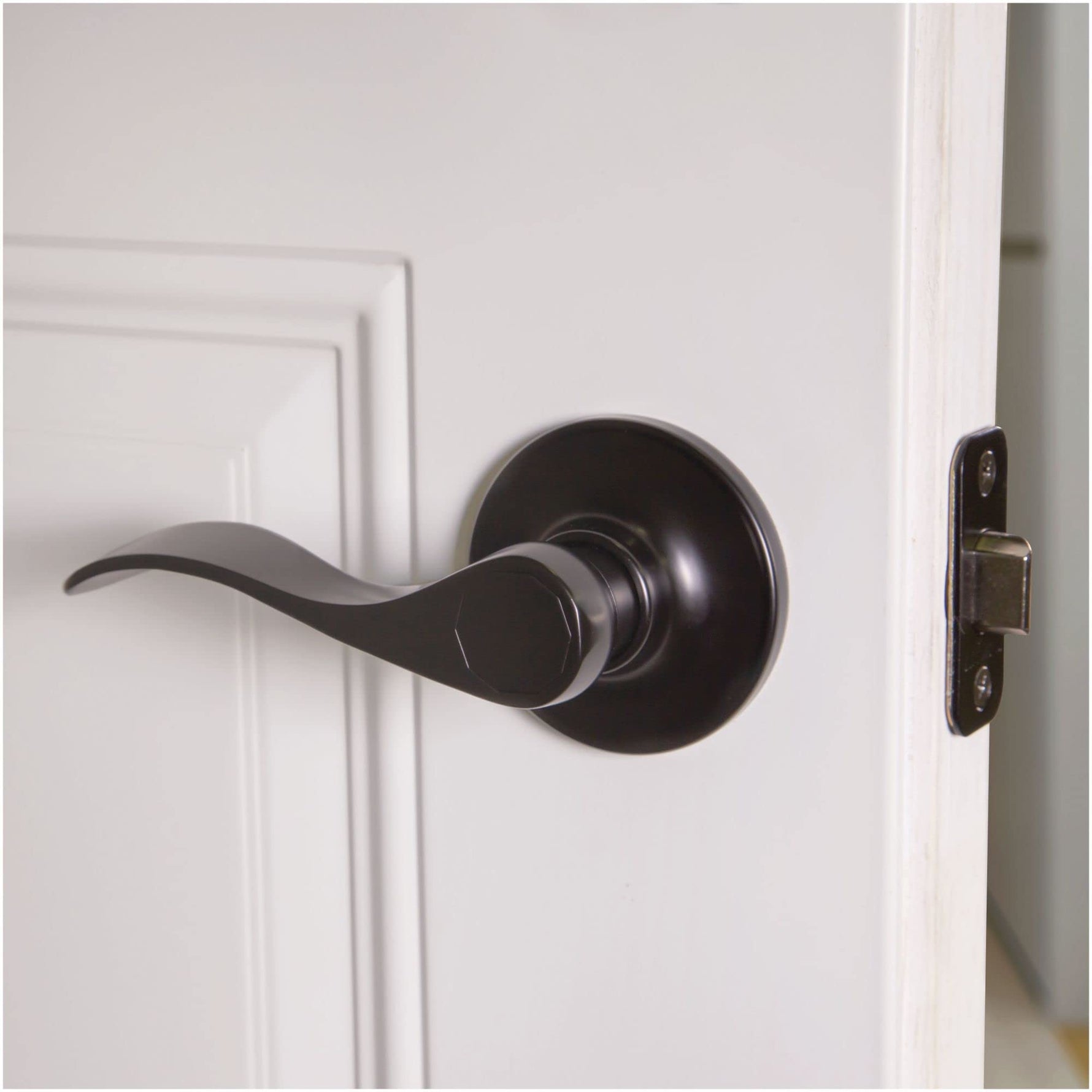 Design House 700534 Springdale Privacy Bed and Bath Door Lever Oil Rubbed Bronze