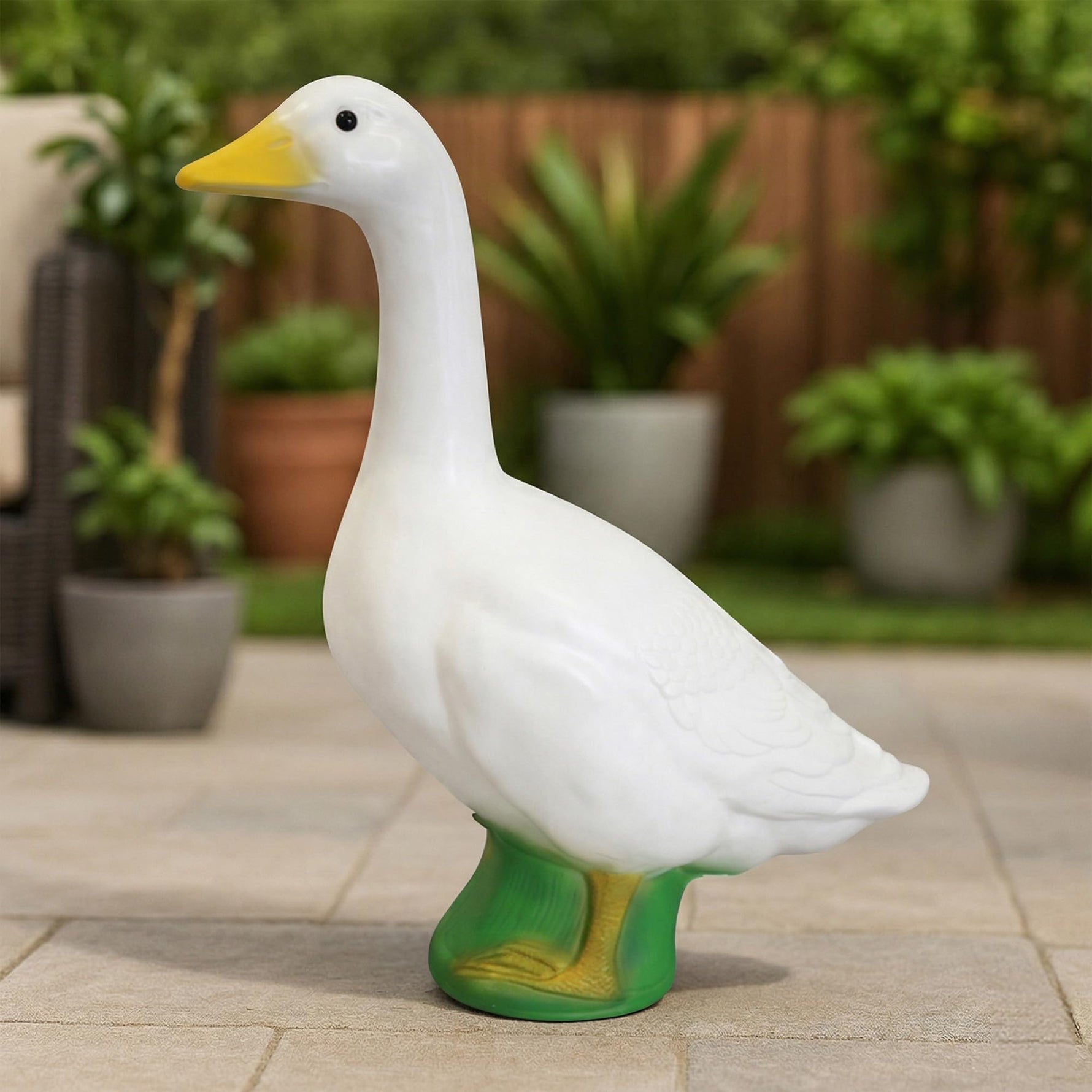 Union Products Goose Outdoor Lawn and Garden Statue, 23" Tall Animal Figurine for Patio, Balcony, or Front Porch Decor, White