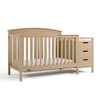 Graco Benton 5-in-1 Convertible Crib – GREENGUARD Gold Certified, Converts from Baby Crib to Toddler Bed, Daybed and Full-Size Bed, Fits Standard Full-Size Crib Mattress (White)
