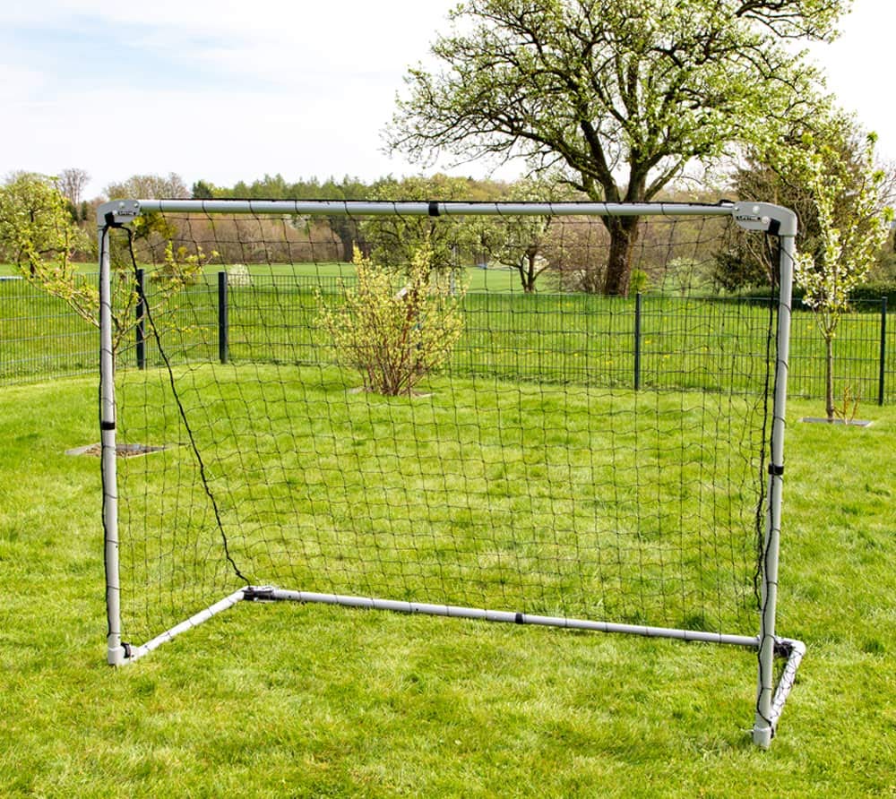 Lifetime 90046 Soccer Goal with Adjustable Height and Width, 7' x 5'