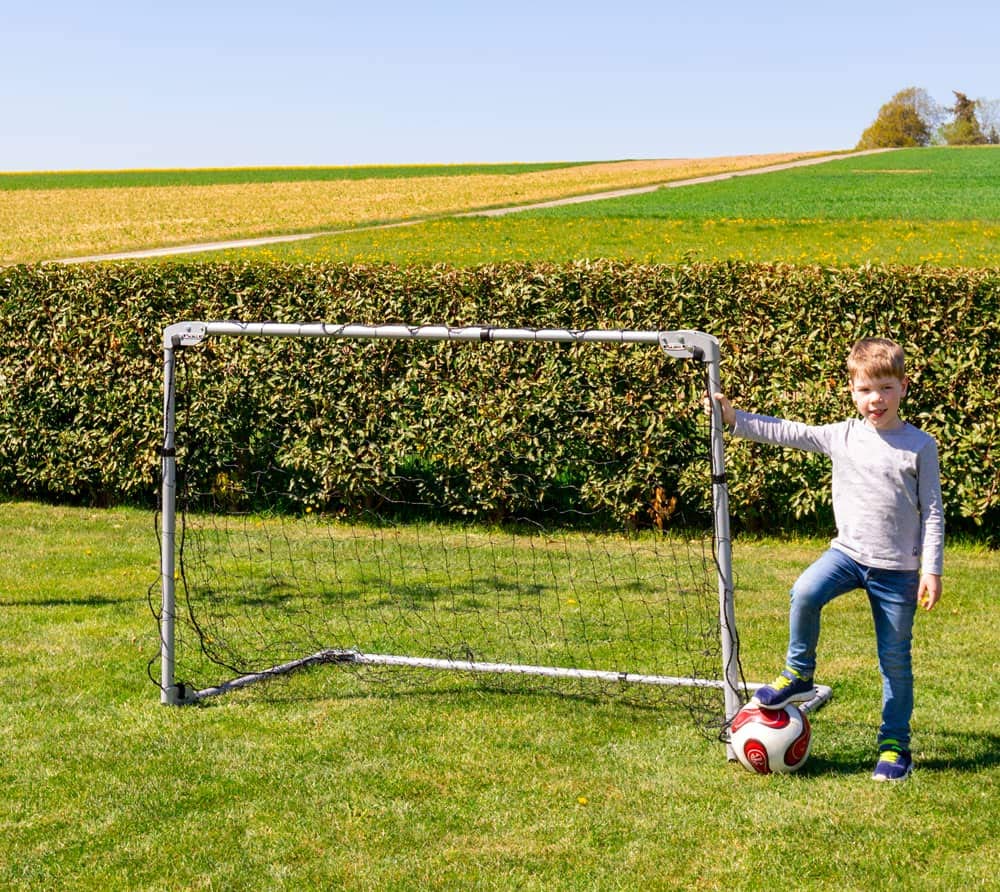 Lifetime 90046 Soccer Goal with Adjustable Height and Width, 7' x 5'