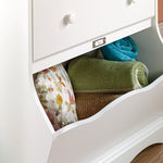 Sauder Pogo Toy Storage Chest Organizer, Kids Bookcase, Toy Box Bin for Bedroom, Living Room, in Soft White finish