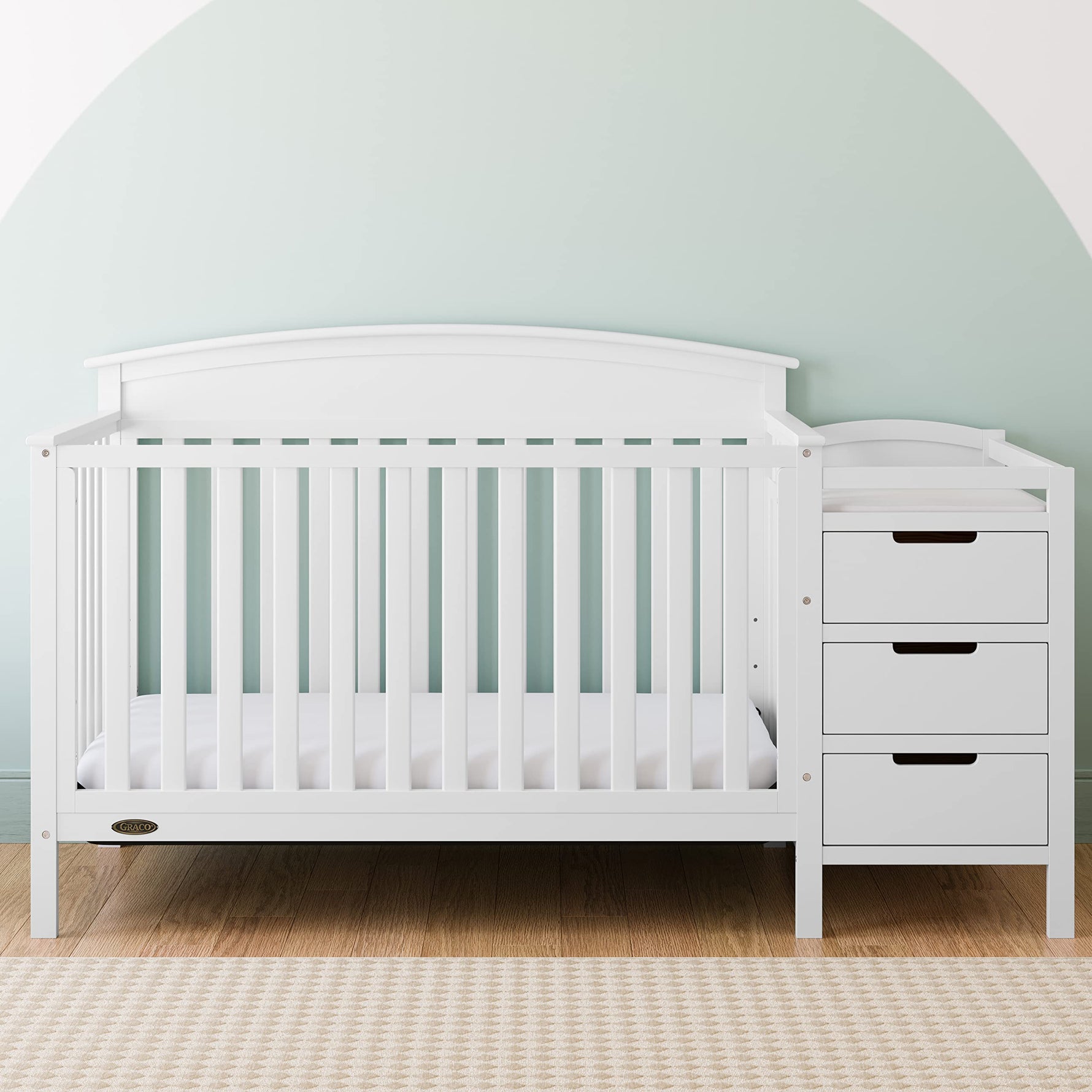 Graco Benton 5-in-1 Convertible Crib – GREENGUARD Gold Certified, Converts from Baby Crib to Toddler Bed, Daybed and Full-Size Bed, Fits Standard Full-Size Crib Mattress (White)