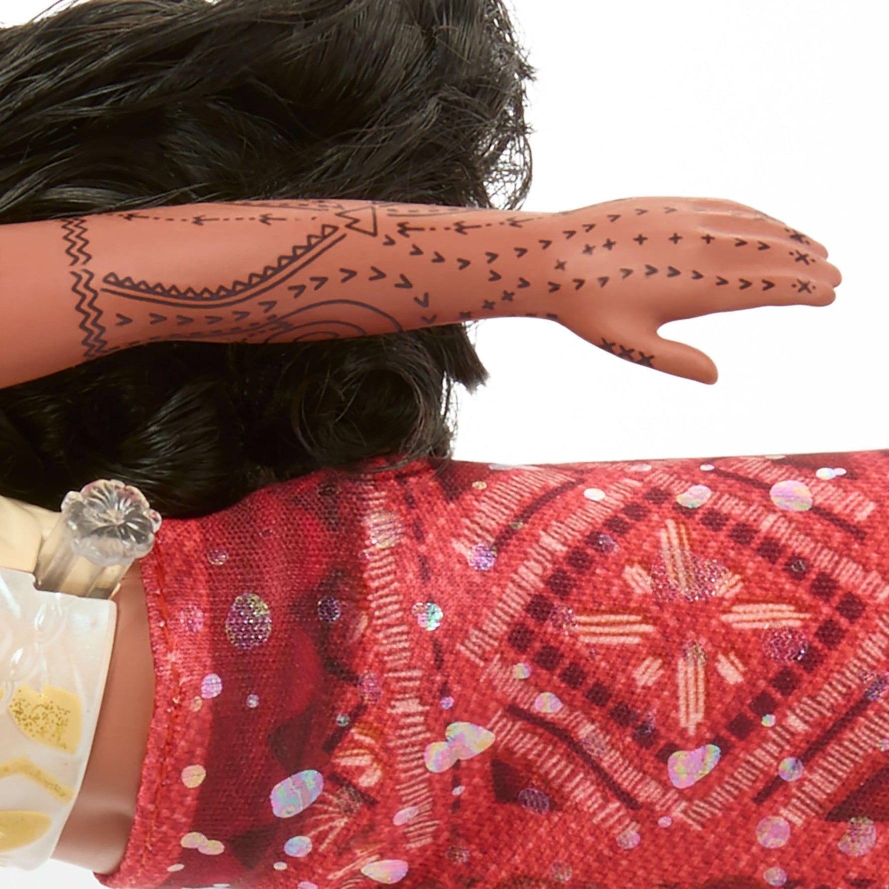 Mattel Disney Moana 2 Toys, Swimming Tautai Moana Fashion Doll with 2 Accessories, Color-Change Bodice & Kicking Legs, Inspired by The Movie