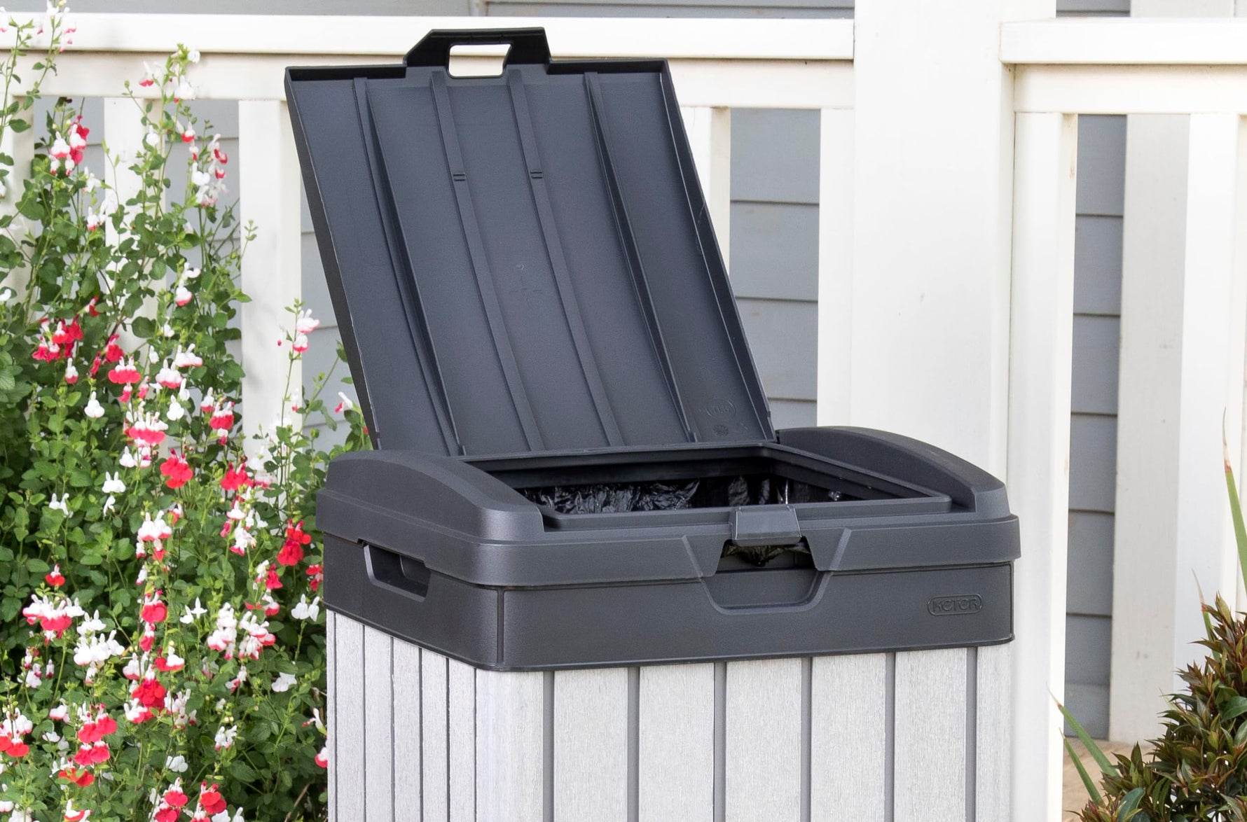Keter Rockford Resin 38 Gallon Outdoor Kitchen Trash Can with Lid and Drip Tray for Easy Cleaning-Perfect for Patio Dining, Grey