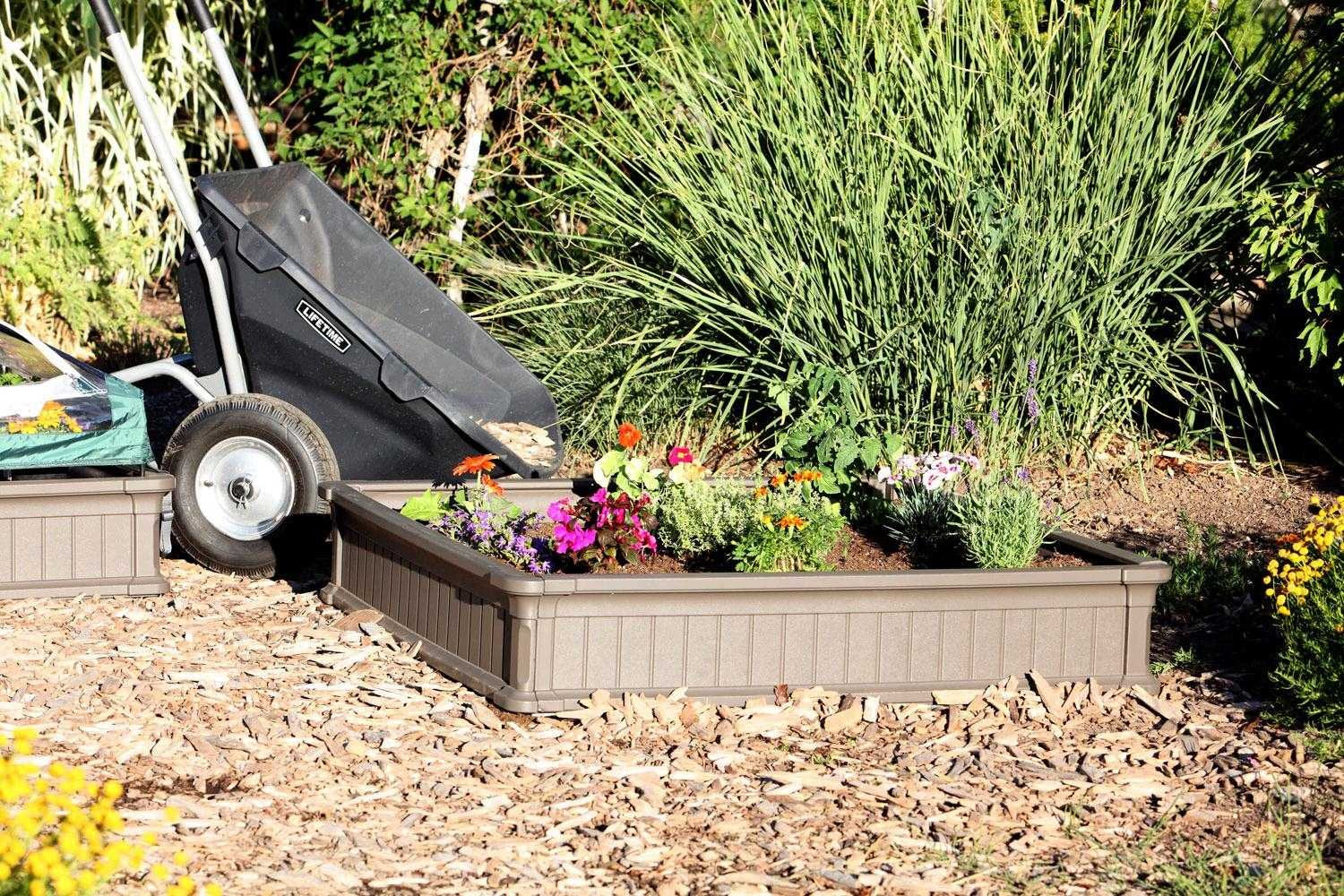 LIFETIME 60065 Raised Garden Bed, 4 by 4 Feet, 1 Bed