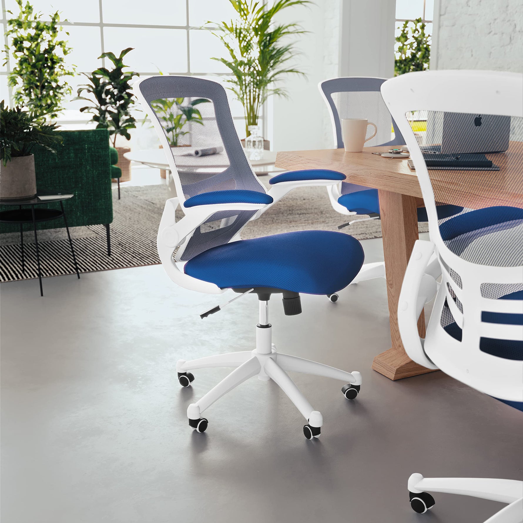 Flash Furniture Kelista Mid-Back Swivel Office Chair with Adjustable Seat Height, Ergonomic Mesh Desk Chair with Flip-Up Armrests, Black