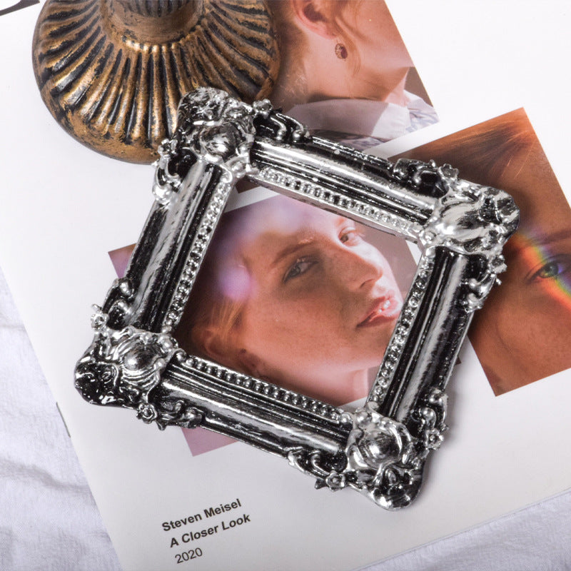 Retro Oil Painting Outer Frame Framed Mini Photo Frame
